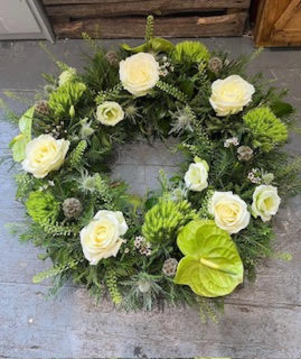 Glorious green wreath